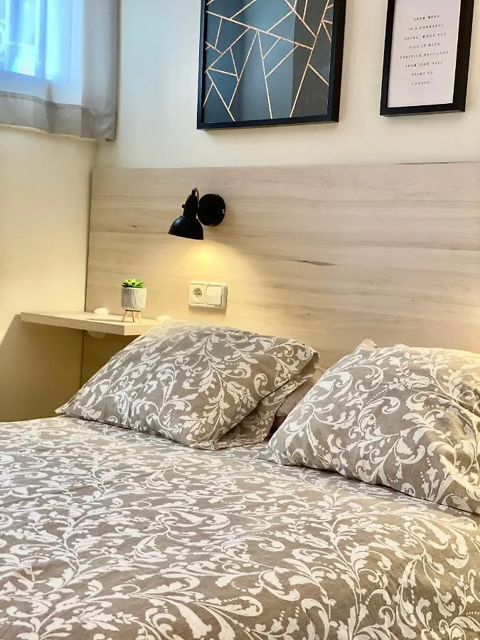 Habitat Barcelona Apartment Platja d'Aro  0*,  España